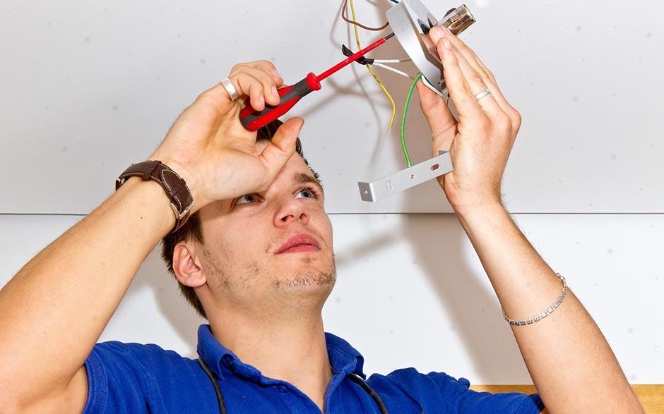 électricien 24h/24 Paris 7